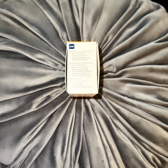 G💎Authentic New Clarisonic Revitalizing Cleanse Brush Head Replacement Rare One - Picture 7 of 10